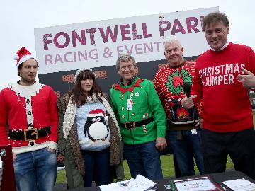 Christmas Jumpers Raceday at Fontwell Park